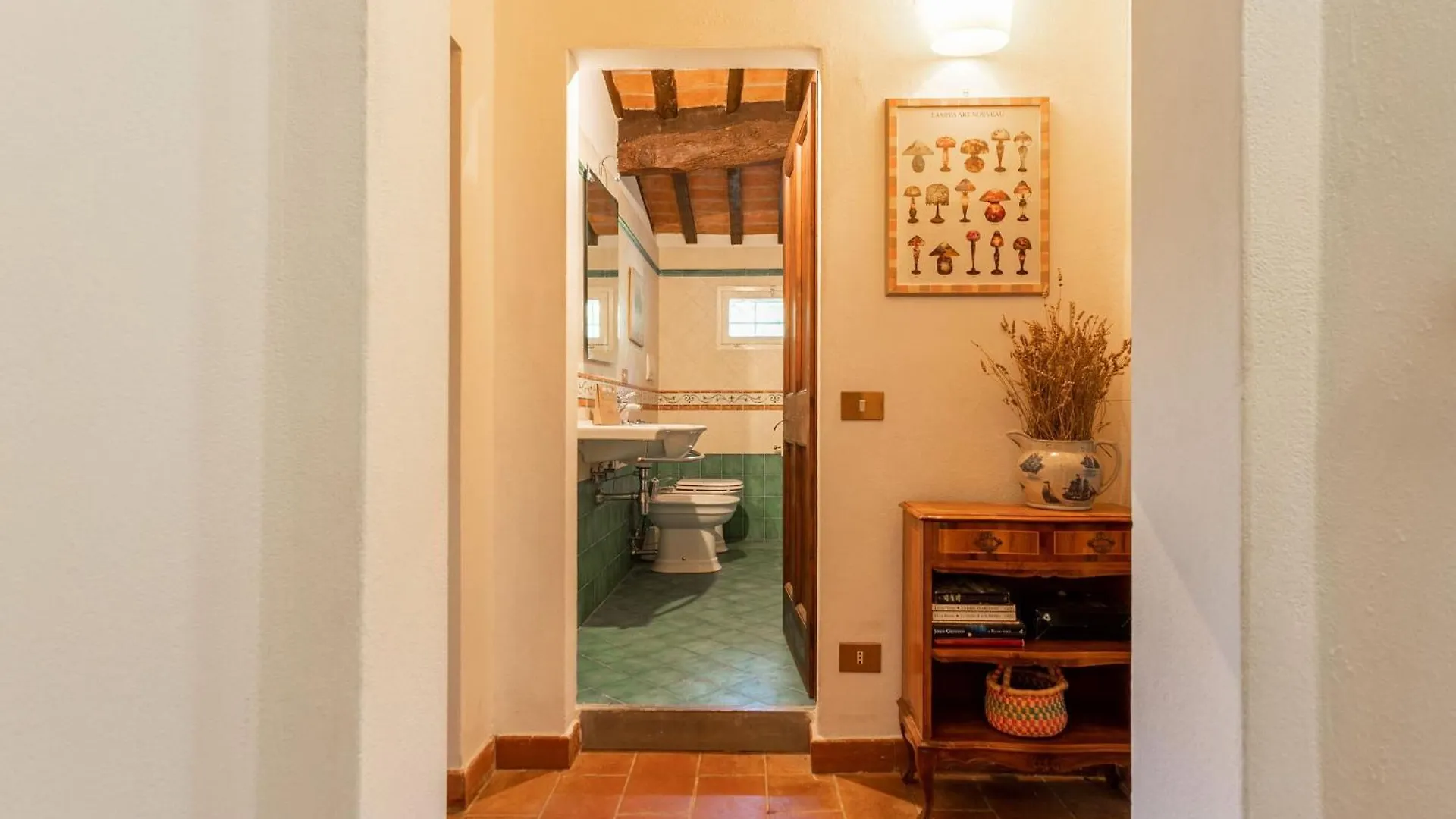 Villa Casale Bianca Luce By Halldis Santa Luce