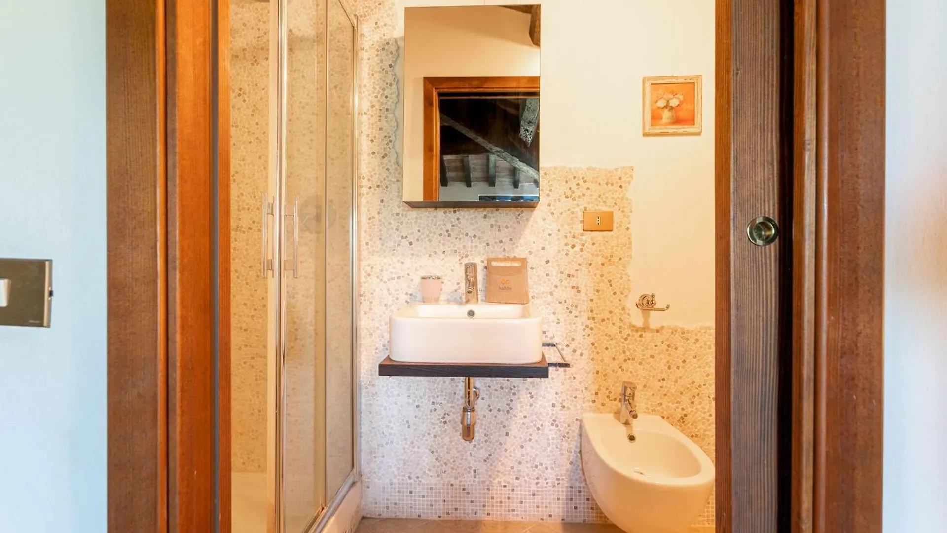 Casale Bianca Luce By Halldis Santa Luce